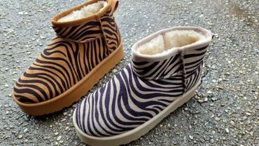 pollini obuca subotica: Ugg mini boots, 41