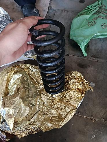 Avtomobil üçün spiral asqı yayı - Növ: Helikal (spiral) asqı yayı -