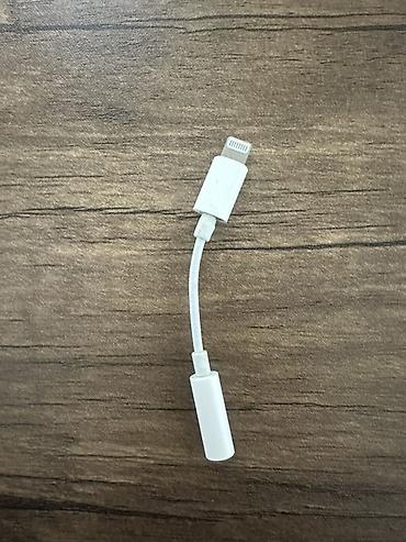 modem adaptoru: Lightning–3.5 mm audio adapter
Dubaydan alinib — 1