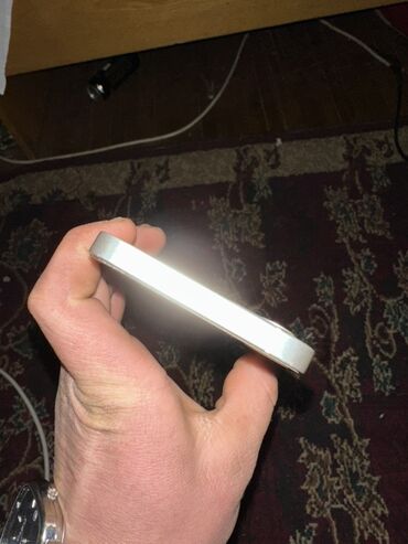 Apple iPhone: IPhone 12, Б/у, 64 ГБ, Белый, Кабель, Зарядное устройство, Защитное стекло, 76 % — 5