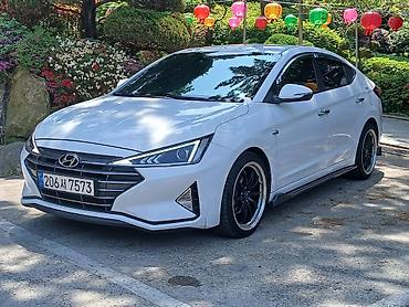 sprinter bazar: Hyundai Elantra: 2019 г., 1.6 л, Бензин, Седан — 1