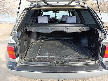 Volkswagen: Volkswagen Passat Variant: 1994 г., 2 л, Механика, Бензин, Универсал — 7