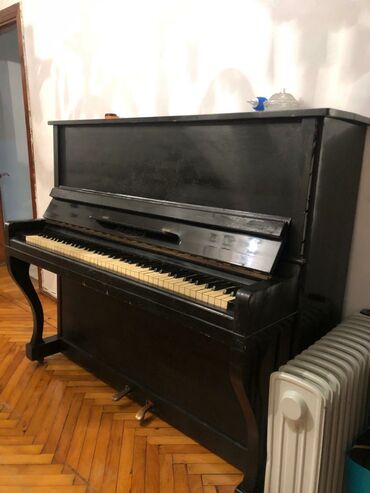 rostov don piano: Piano