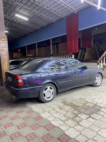 бу запчасти на мерседес в бишкеке: Mercedes-Benz C-Class: 1995 г., 2.2 л, Автомат, Бензин, Седан