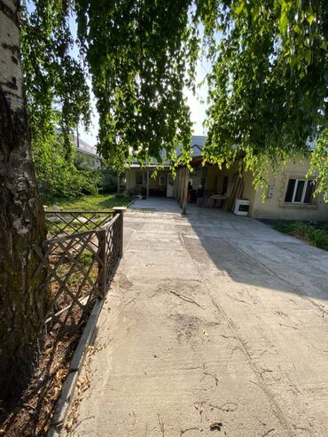квартира берилет алматинка салиева: 16 соток, Курулуш, Кызыл китеп, Техпаспорт