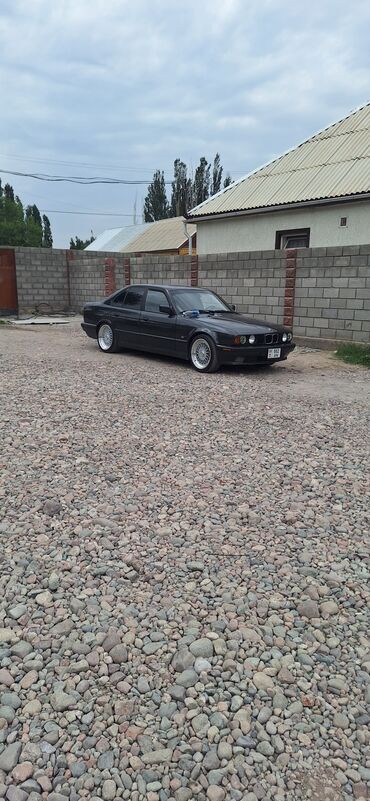салон бмв 34: BMW 5 series: 1990 г., 2.8 л, Механика, Бензин, Седан