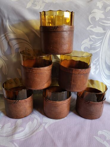 Čaše: Servis nov duvano staklo,koza za zestoko pice. 70,80te — 9