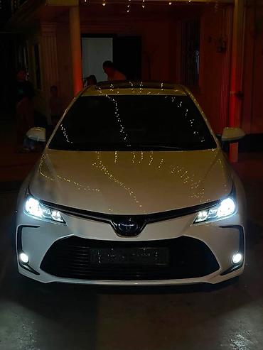 мухобойка бишкек: Toyota Corolla: 2019 г., 1.8 л, Вариатор, Гибрид, Седан — 1