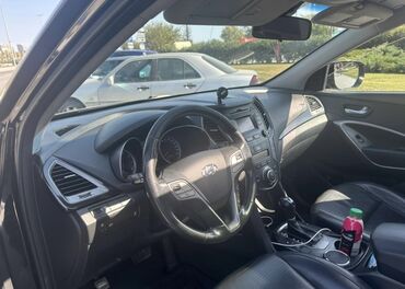 Hyundai: Hyundai Santa Fe: 2.4 l | 2012 il Ofrouder/SUV — 5