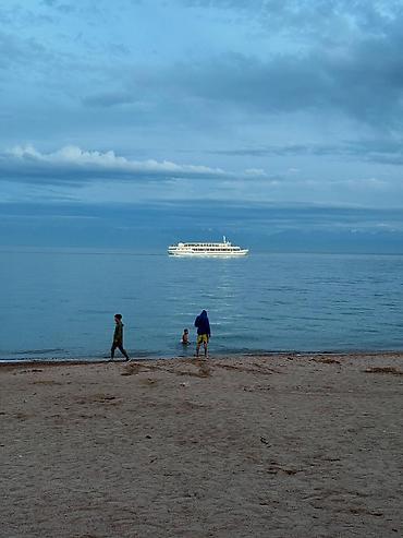 Гостиницы, отели (Посуточная аренда комнат): 🌊 Отдых на Иссык-Куле в село Бостери 🌊 ЦО «Золотые Пески» — коттедж — 17