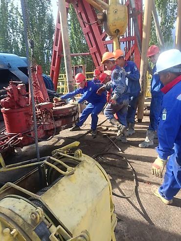 сверление стены: Бурение скважин, термальные источники, нефть, газ и бетонные сваи Наша — 7