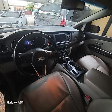 karnival: Kia Carnival: 2019 г., 2.5 л, Автомат, Дизель, Минивэн — 4