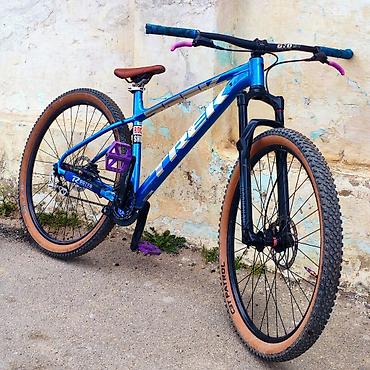 Dağ velosipedləri: Trek hardtail dağ velosipedi - Gövdə: yüngül alüminium, mavi rəngdə — 6