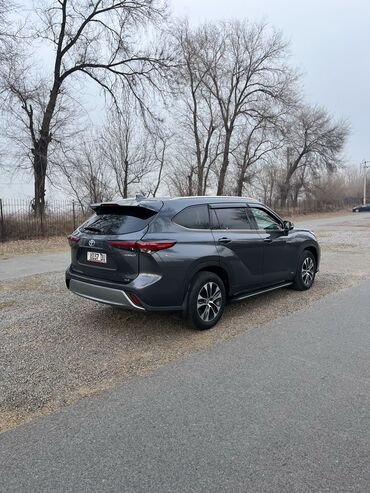 Toyota: Toyota Highlander: 2021 г., 2.5 л, Автомат, Гибрид, Кроссовер at lalafo.kg — 3 Toyota: Toyota Highlander: 2021 г., 2.5 л, Автомат, Гибрид, Кроссовер — 3