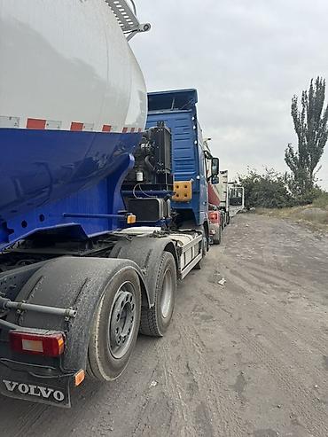 фура волво: Тягач, Volvo, 2009 г., Без прицепа — 3