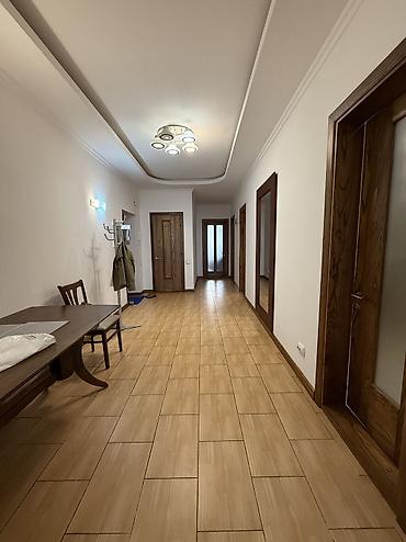 7микрорайон: 3 комнаты, 145 м², 7 мкр Элитка, 7 этаж, Евроремонт — 2