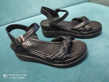 босоножки черные: Обувь