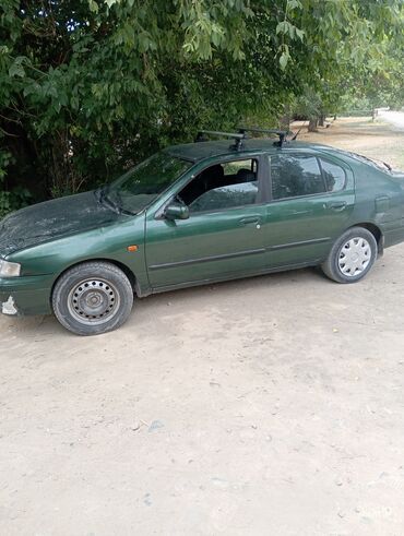 купить бу электромобиль из китая: Nissan Primera: 1998 г., 2 л, Механика, Бензин, Хетчбек