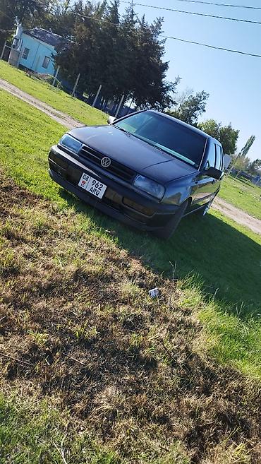 решетка торнео: Volkswagen Vento: 1993 г., Хэтчбэк — 2