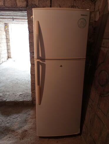 Soyuducular: İşlənmiş 2 qapılı Samsung Soyuducu Satılır, rəng - Ağ, Dolab içi — 11