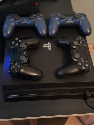 ps 4 pro: Tezedir, iki ay islenib iki original ve iki sade pullar var.ohunlarda