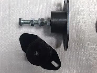 Ostalo: Držač motora za viljuškare Manitou i Kalmar 🔧 Izrada i remont — 6