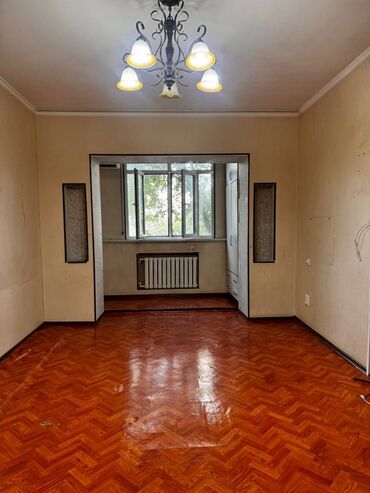 кто ищет комнату на подселение: Продается 1 комнатная квартира 📍Адрес: Аламедин 1 🏛️Серия: 105
