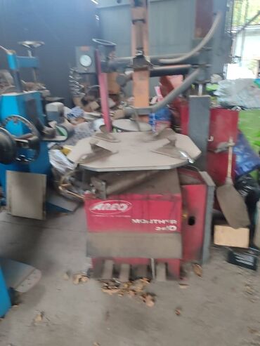 оборудование для грузового шиномонтажа: Оборудование для вулканизации 90.000сом,за все,вопросы по телефону