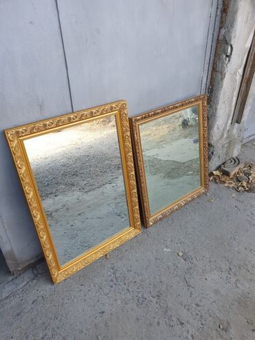 зеркала для парикмахерской: Зеркала в багете. 
60×80. -продано.
65×65