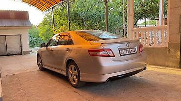 mazda 2000: Toyota Camry: 2010 г., 2.5 л, Автомат, Бензин, Седан — 7