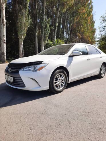toyota prius 2015 в Кыргызстан | Toyota: Toyota Camry: 2.5 л | 2015 г. | Седан