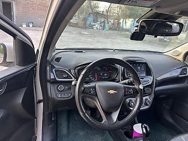 Chevrolet: Chevrolet Spark: 2018 г., 1 л, Вариатор, Хэтчбэк — 11