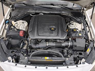 Jaguar: Jaguar XE: 2015 г., 2 л, Автомат, Дизель, Седан — 6