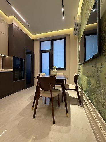 satdig ev: Ağ şəhər, 2 otaqlı, Yeni tikili, m. Xətai, 85 kv. m — 7