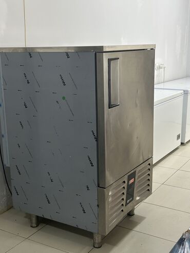 Soyuducu kameralar: Şoklama (dondurucu) aparatı satılır (-40°C) Demək olar ki, işlənməyib