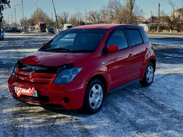 Toyota: Toyota ist: 2002 г., 1.3 л, Автомат, Бензин, Хэтчбэк