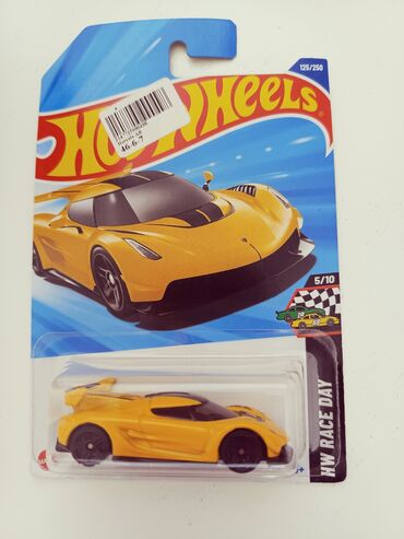 CD, DVD disklər və kassetlər: Hot Wheels – HW Race Day seriyası, 125/250 Model: Hennessey Venom F5