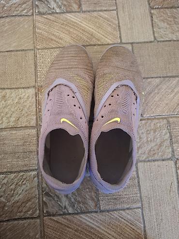 элит рюкзак: Футбольные бутсы Nike Phantom без шнурков - Серия: Nike Phantom - — 1