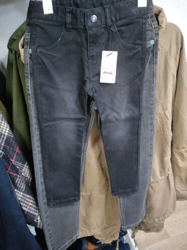 продаю старые вещи: Джинсы и брюки