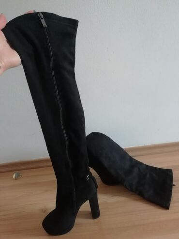 женские замшевые туфли на шпильке: Туфли 38, түсү - Кара
