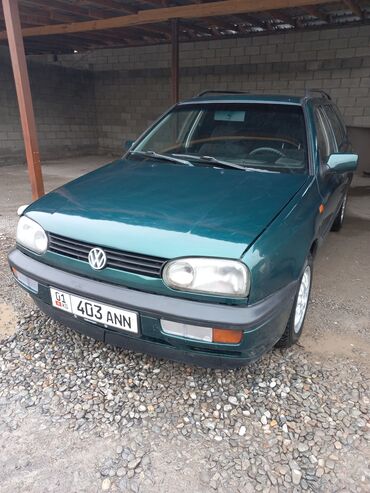 аренда машину: Volkswagen Golf: 1995 г., 1.8 л, Механика, Бензин, Универсал