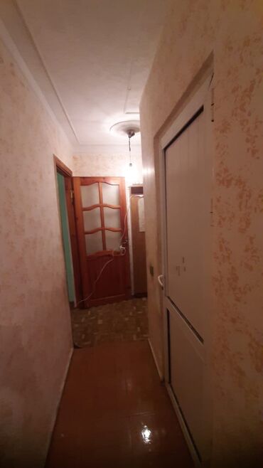 Uzunmüddətli kirayə mənzillər: Bileceride ploşada yaxin 300 nömreli mektebe yaxin 5/1 mertebesinde 2 — 12