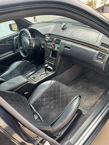 Mercedes-Benz E-Class: 1998 г., 3.2 л, Автомат, Бензин, Седан