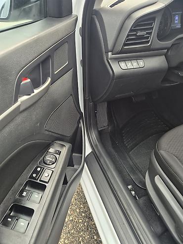 elantra hyundai: Hyundai Elantra: 2 l | 2020 il Sedan — 9