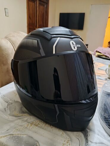 продажа запчастей на авто: Məhsul: CoolSeven tam üzlü motosiklet dəbilqəsi Xüsusiyyətlər: -