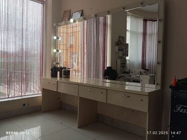 Çarpayılar: Salon mebeli 150 azn 🏡 Masazir lale 2 kod 20