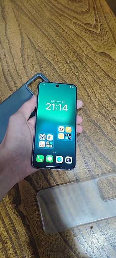 max 3: Xiaomi, 13, Б/у, 256 ГБ, цвет - Голубой, 2 SIM — 2