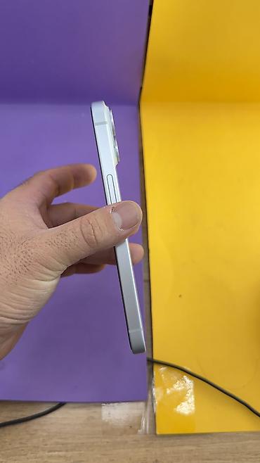 Apple iPhone: IPhone 15, Б/у, 128 ГБ, 91 % — 4