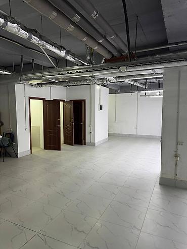 Аренда помещений свободного назначения: Коммерческое помещение 143 кв.м. в многоэтажном административно-жилом — 4