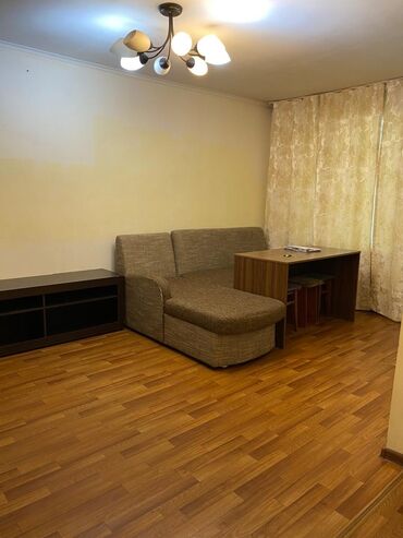 чайка квартира: 2 комнаты, Собственник, Без подселения, С мебелью полностью